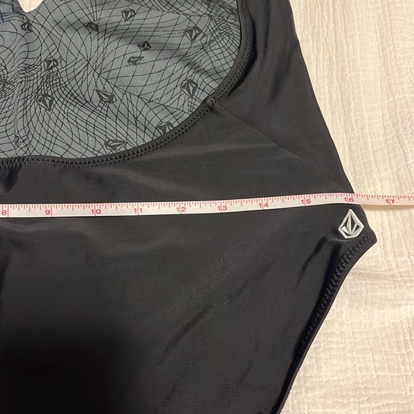 Volcom sexy one piece swimsuit black low back halter plunging v Like New - Picture 13 of 14